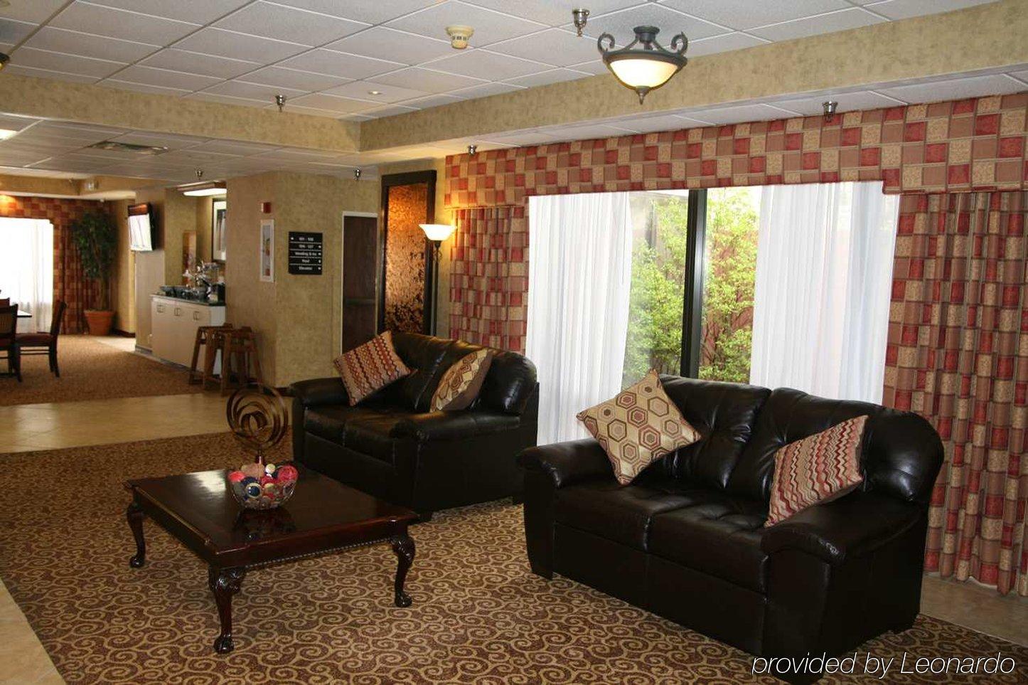 Rome Inn And Suites מראה חיצוני תמונה