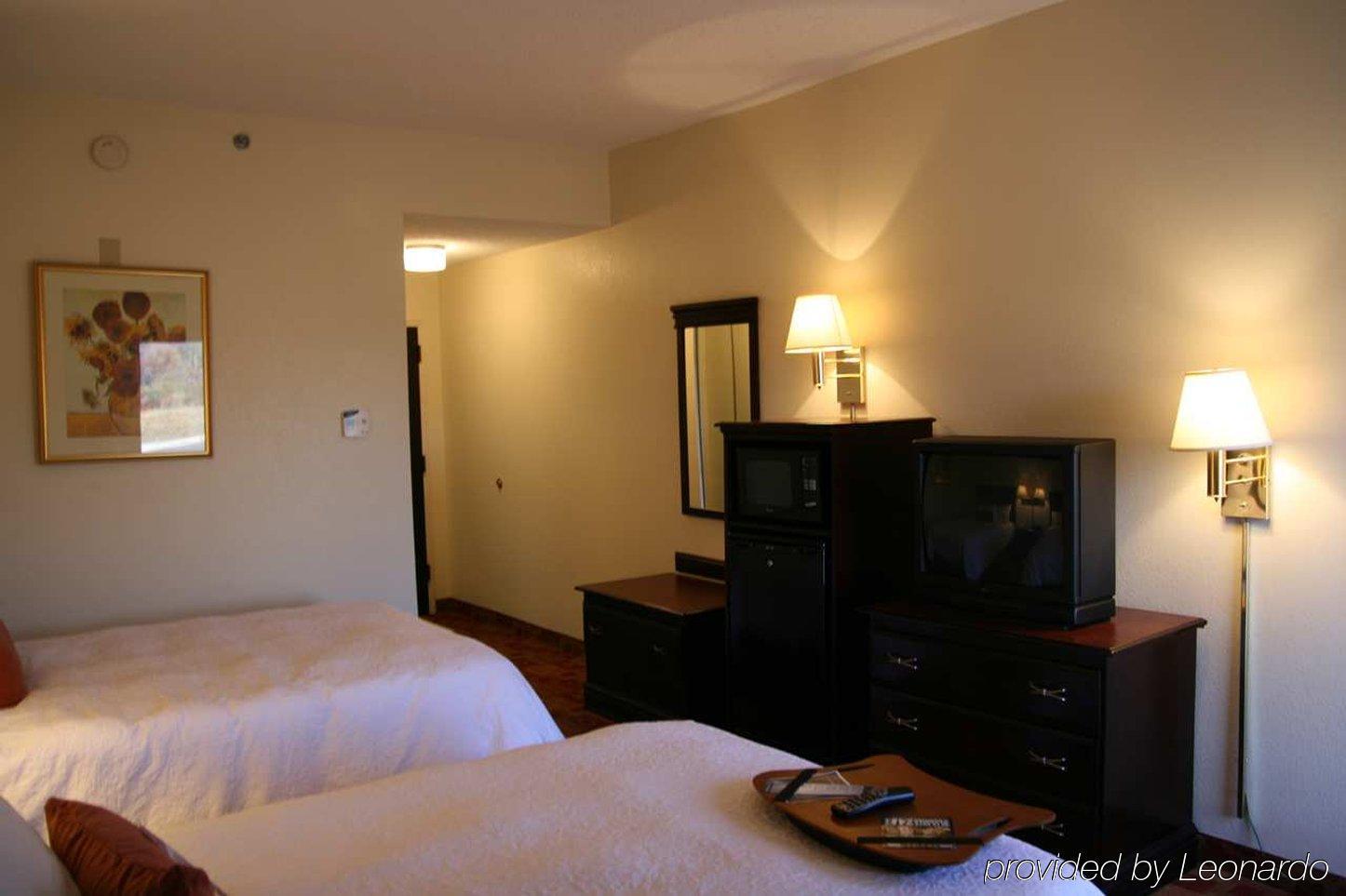 Rome Inn And Suites חדר תמונה
