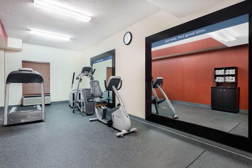 Rome Inn And Suites מראה חיצוני תמונה